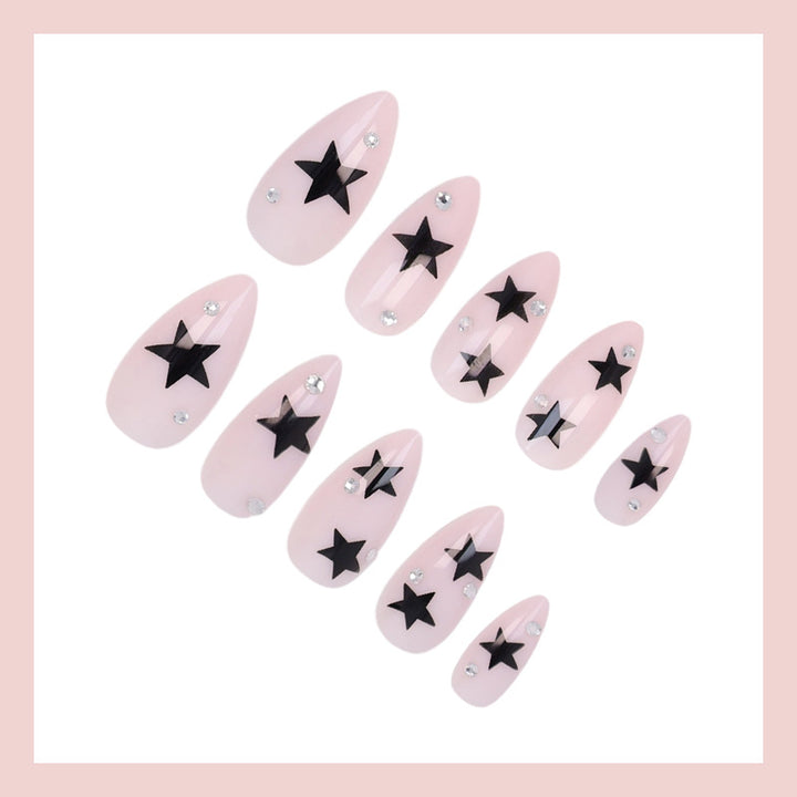 Nail art set with playful star designs Kalsten