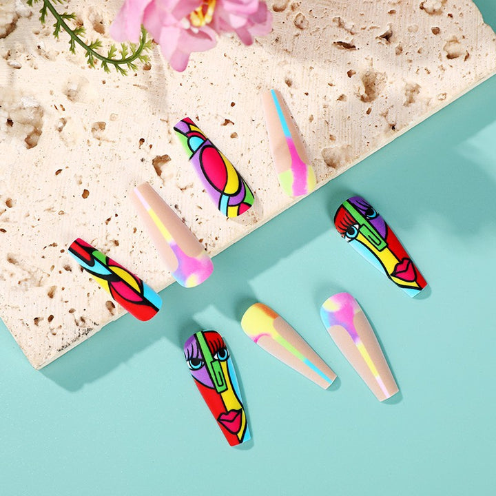 Creative artificial nails in playful design Kalsten