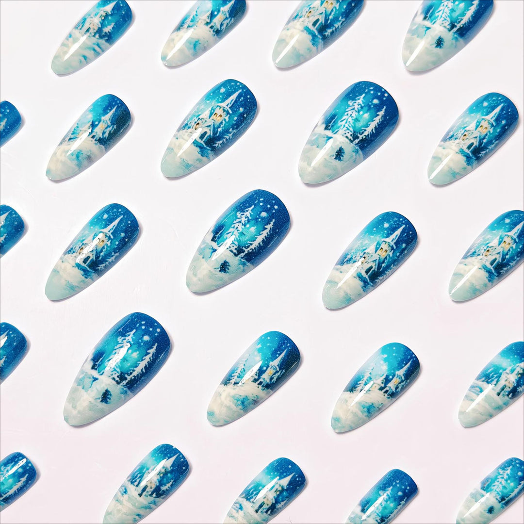 Winter-Themed Artistic Nail Art Kalsten
