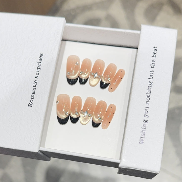 Artificial nails with Romantic Design Kalsten