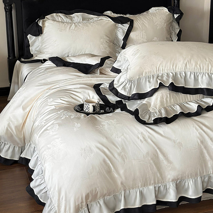 Luxurious cotton satin bedding set with decorative ruffle and contrasting edge finishing