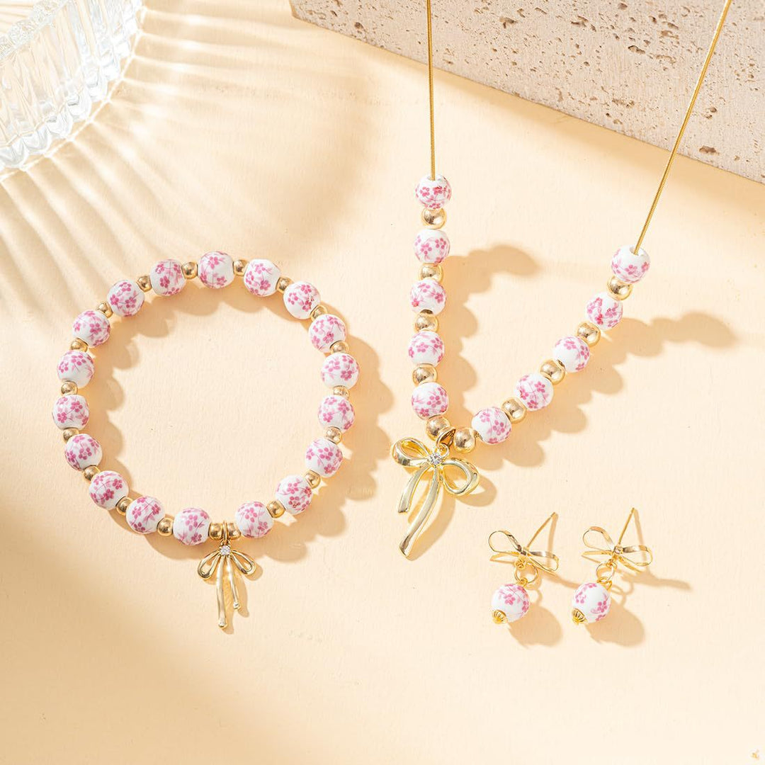 Floral Beaded Charm Bracelet Kalsten