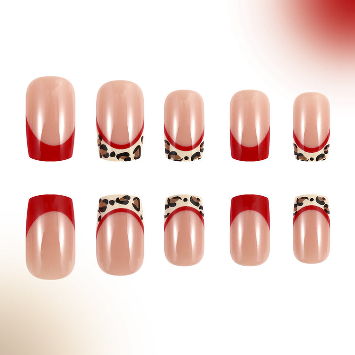 Stylish French Tip Press-On Nails Kalsten