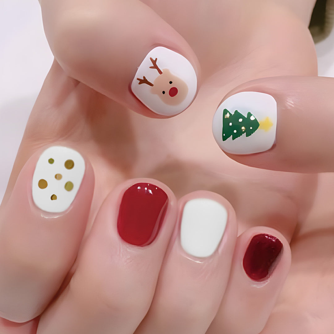 Holiday-Themed Press-On Nail Set Kalsten
