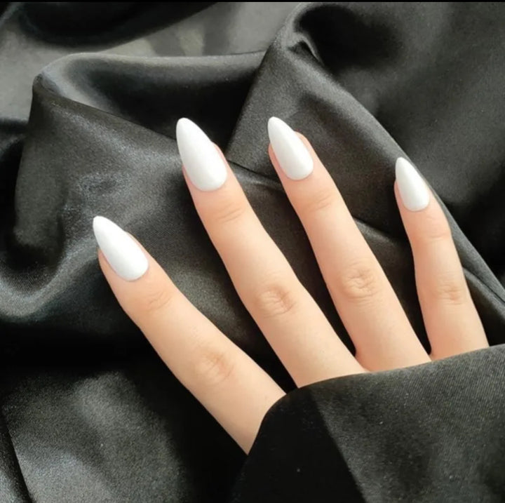 Matte Finish Press-On Nail Set Kalsten