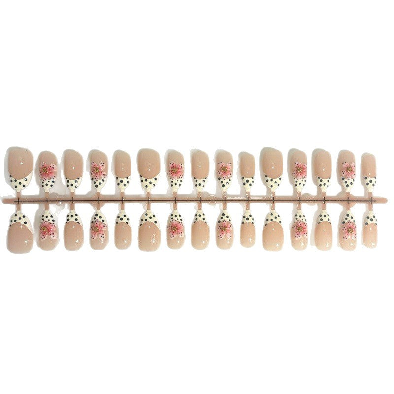 Art Nail Set with Floral Accents Kalsten