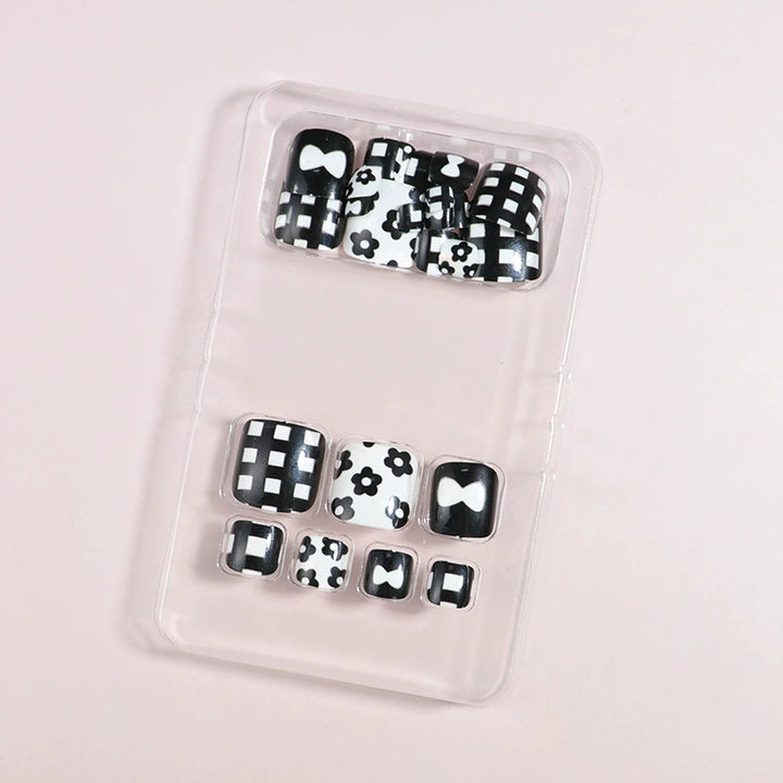 Creative Themed Press-On Nail Set Kalsten
