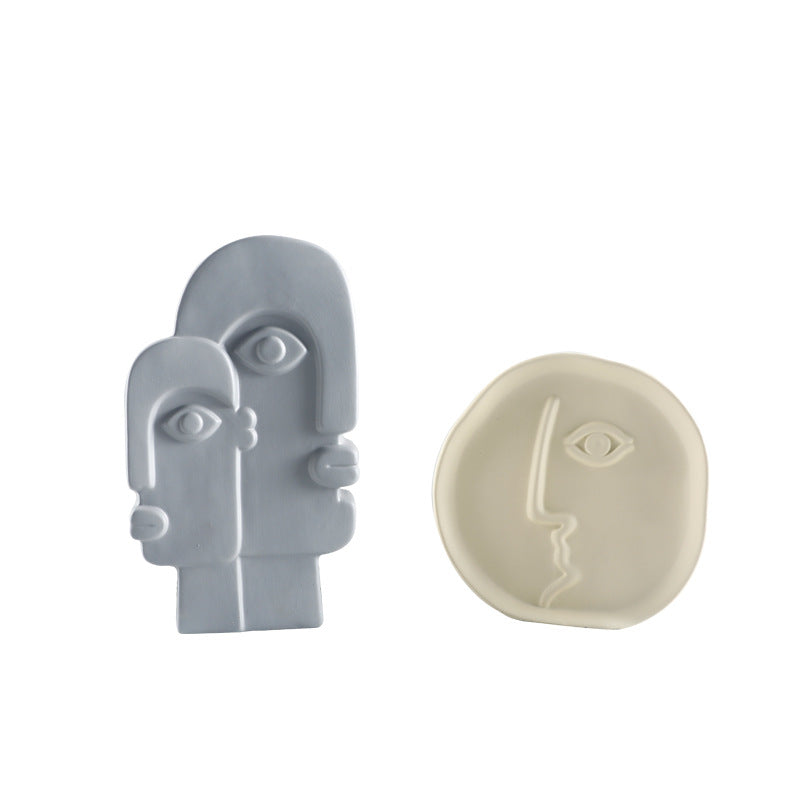 Contemporary Artistic Decorative Plate