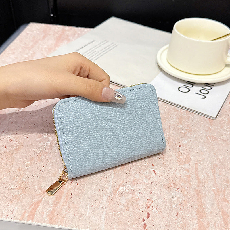 Compact RFID-Blocking Zipper Wallet