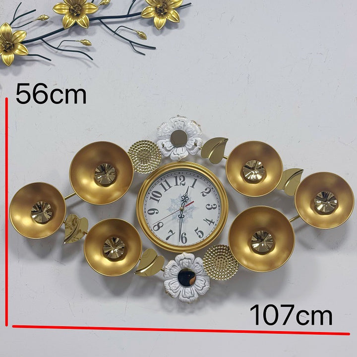 Elegant Decorative Wall Clock with Floral Accents Kalsten