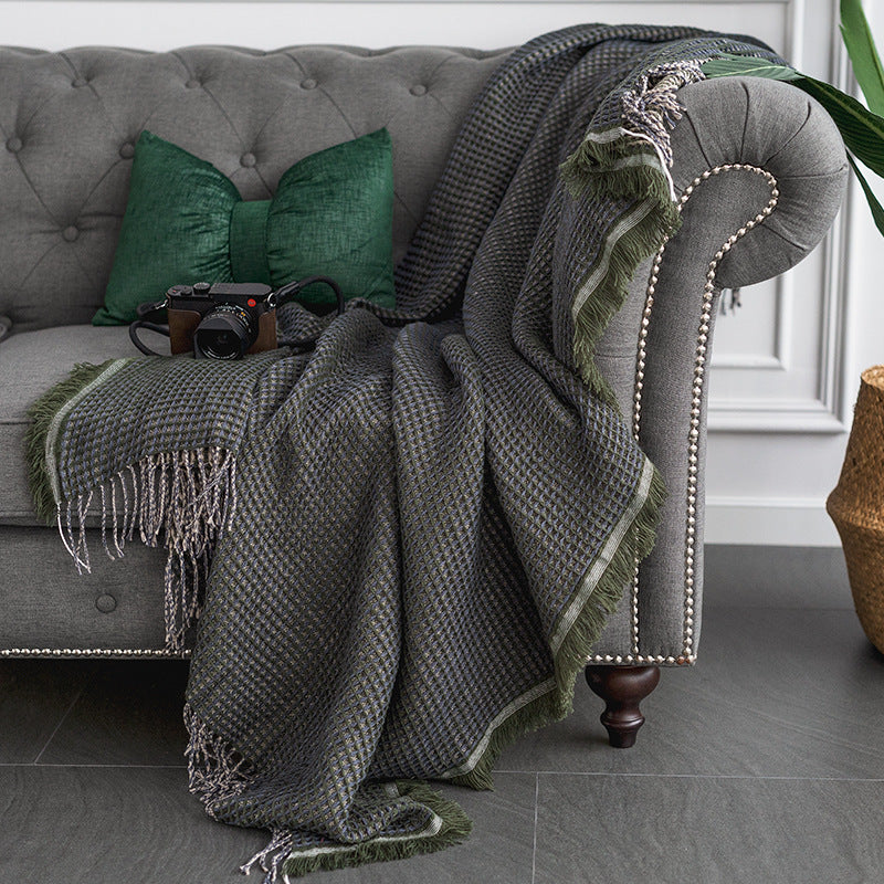 Throw blanket and plaid with herringbone structure, soft cotton blend and decorative fringes Kalsten