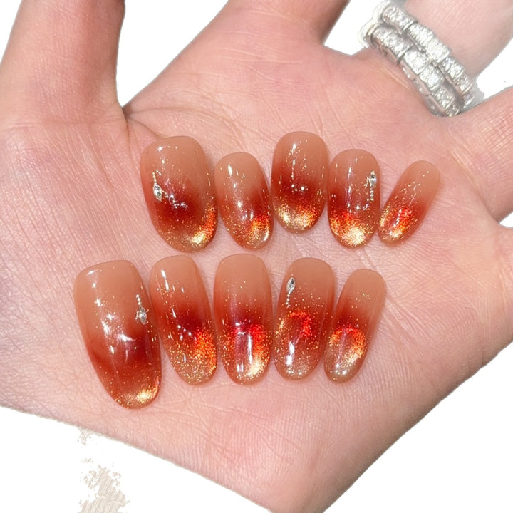 High-quality artificial nails with ombre effect Kalsten