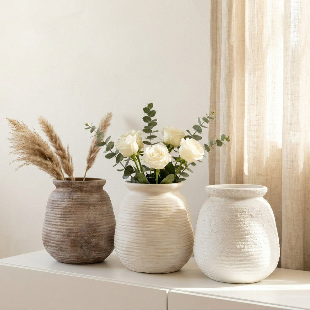 Handcrafted ceramic vase Kalsten