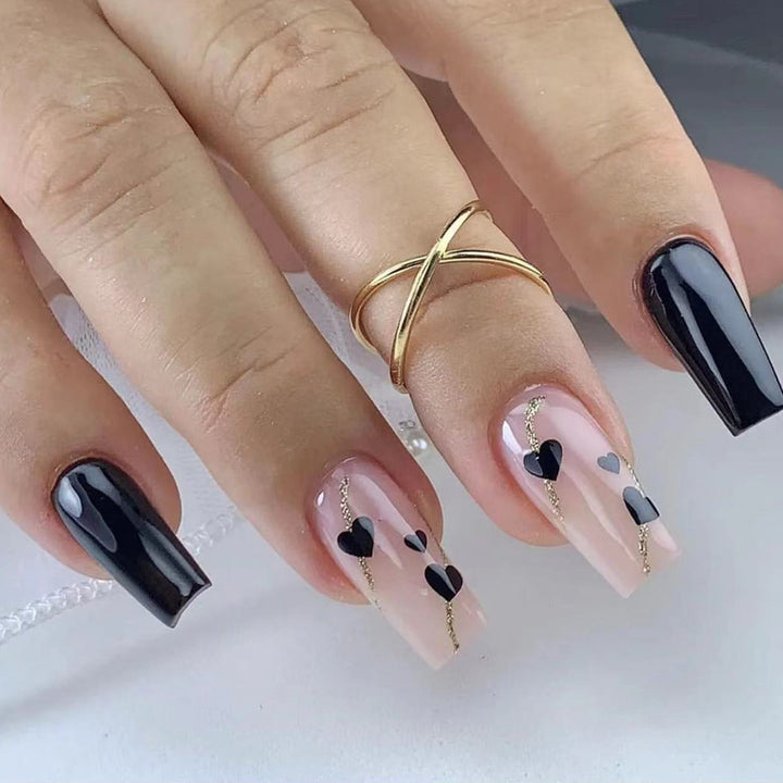 Creative Nail Tips with Heart Motifs Kalsten
