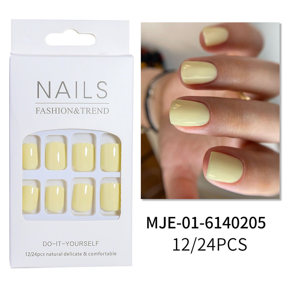 Glossy Press-On Nail Set with Elegant Design Kalsten