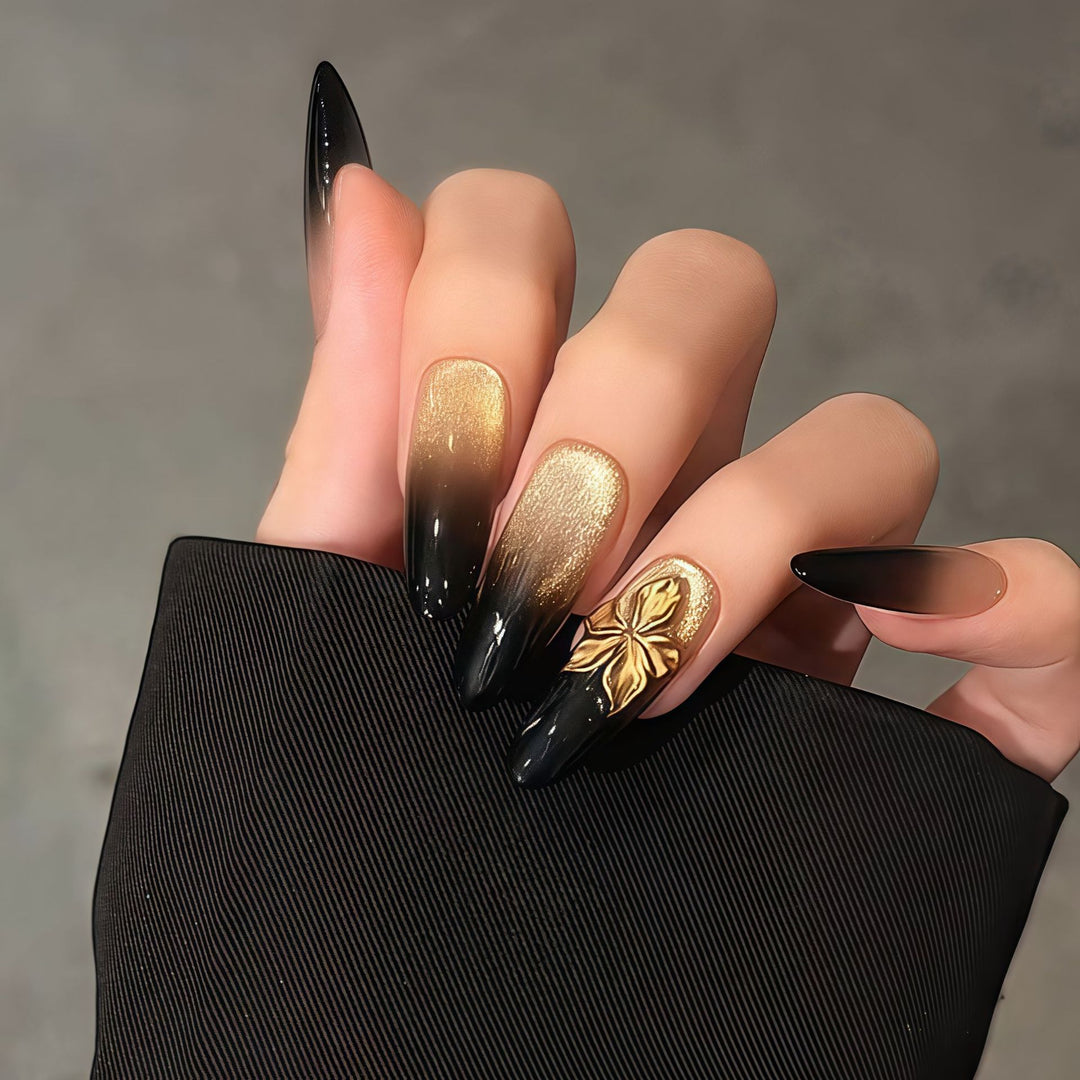 Glamorous artificial nails with intricate flower and glitter effects Kalsten