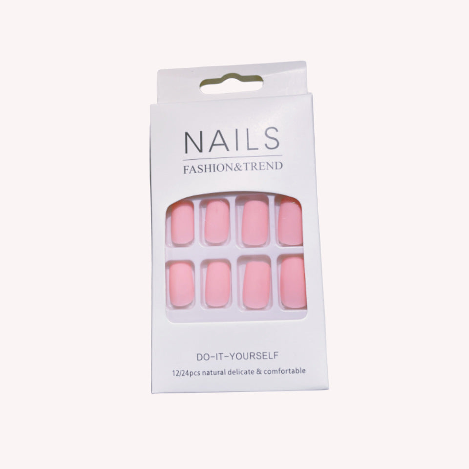 Press-On Nail Kit with Elegant DIY Design Kalsten