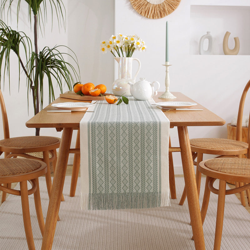 Elegant Geometric Table Runner