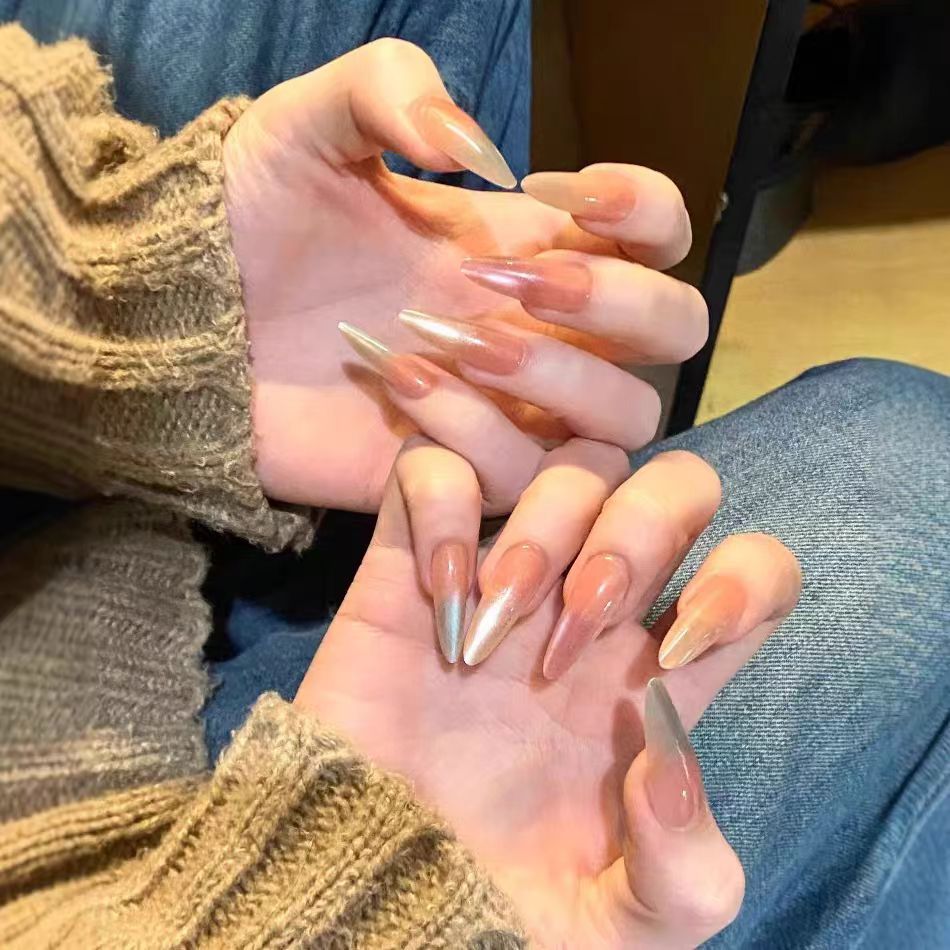 Artificial nails with elegant ombre effect and glitter accents Kalsten