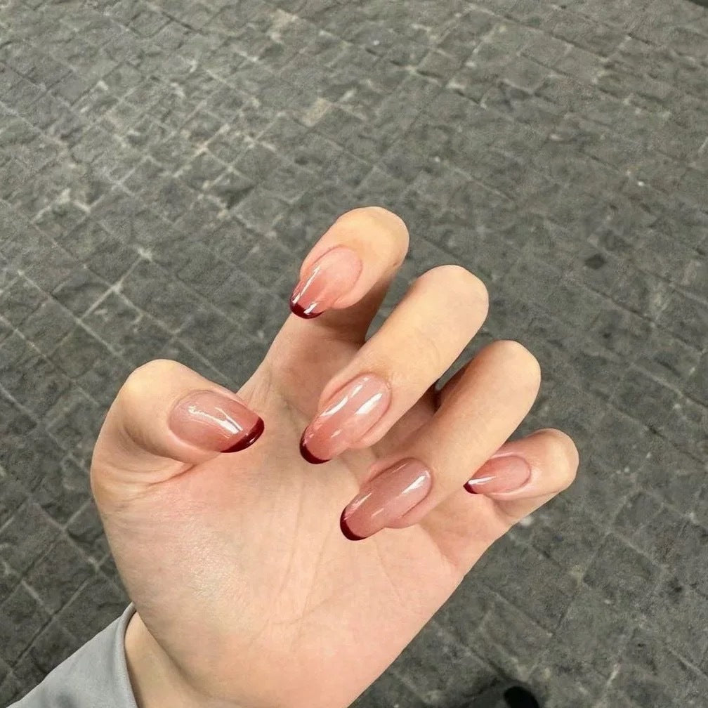 Elegant French Tip Press-On Nail Art