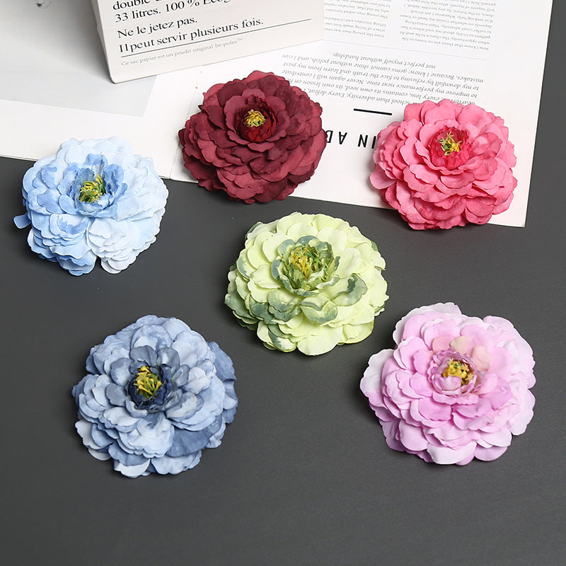 Elegant Floral Hair Accessory for Decorative Styling