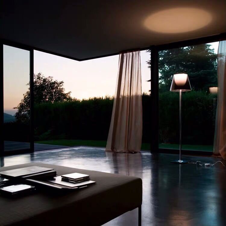 Modern Minimalist Floor Lamp with Adjustable Shade