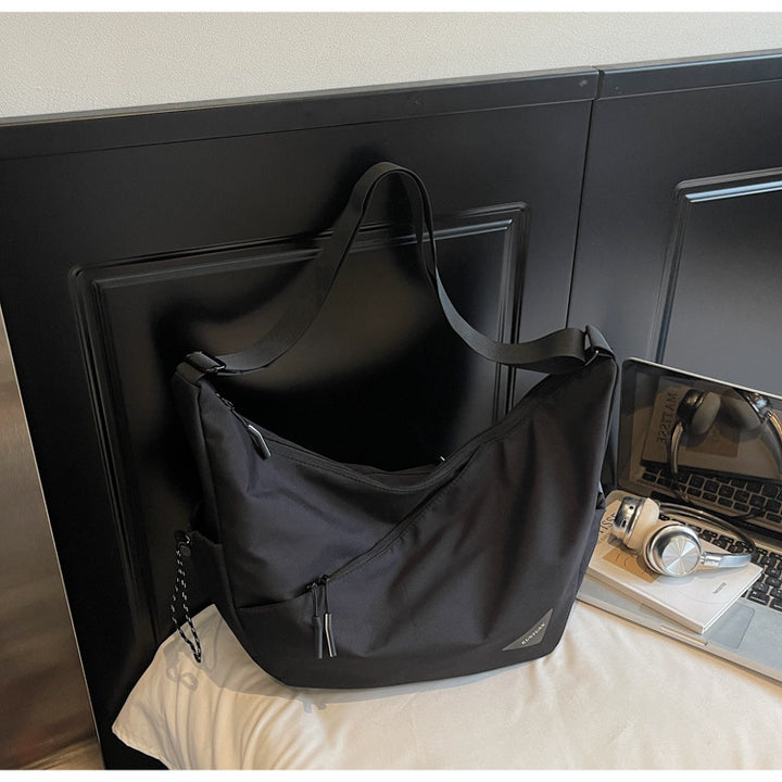 Multi-Pocket Functional Hobo Bag Kalsten