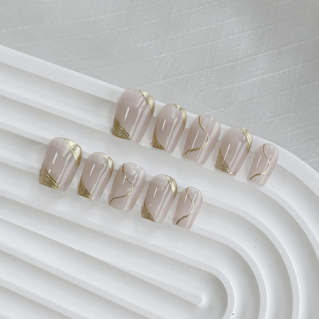 Butterfly-Embellished Press-On Nail Set