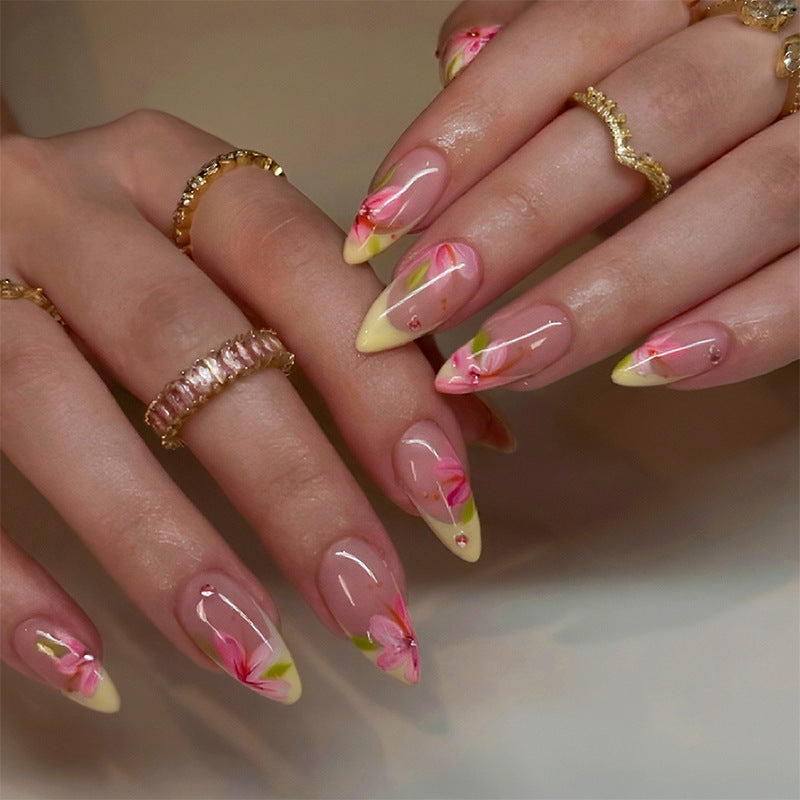 Elegant Floral Nail Art Set Kalsten