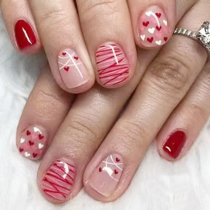Heart-Themed Nail Art Kalsten