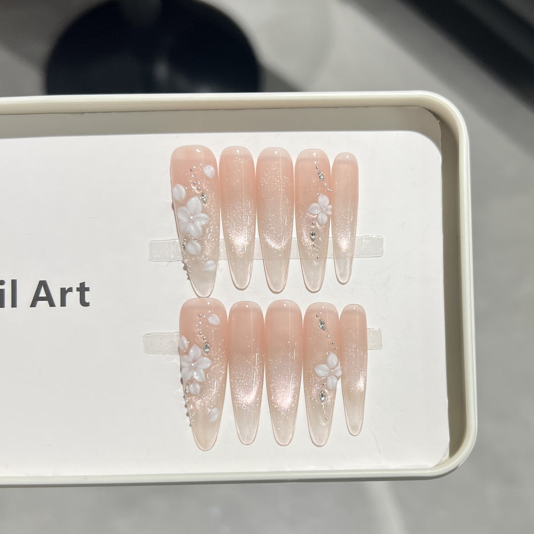 Decorative Floral Press-On Nail Set Kalsten