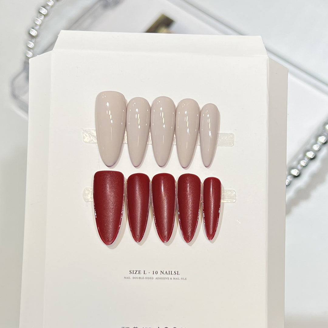 Stiletto Press-On Nail Art Set with Elegant French Tips Kalsten