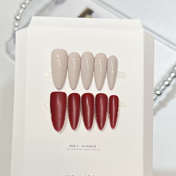 Stiletto Press-On Nail Art Set with Elegant French Tips Kalsten