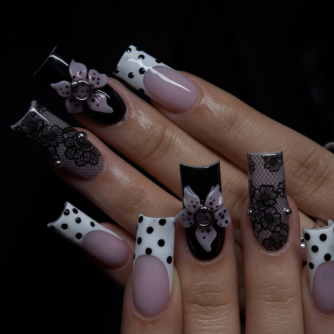 Floral Lace Design Press-On Nail Art Kalsten