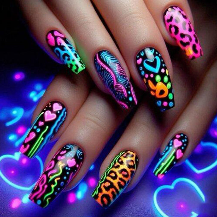 Elegant Artificial Nail Decoration Kalsten