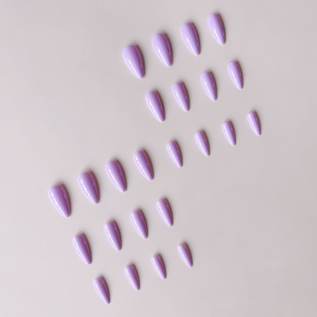 Artificial nail set for trendy nail designs Kalsten