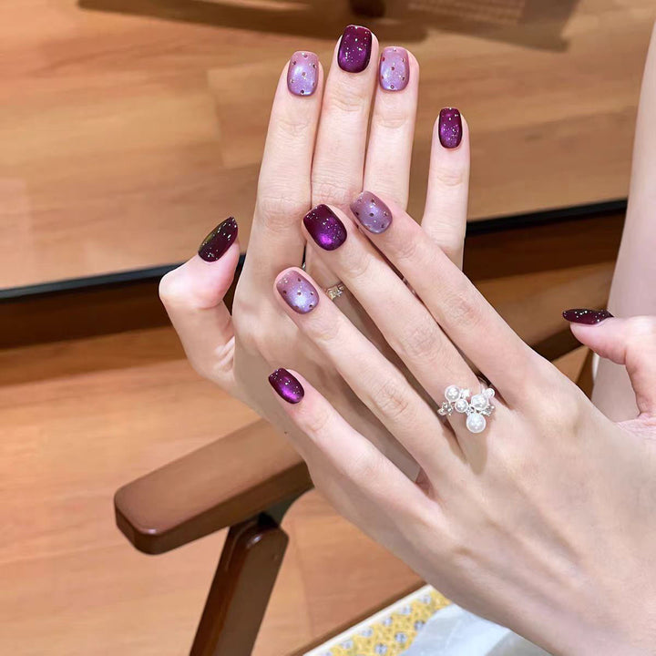 Artificial nails with sparkling glitter and holographic effect Kalsten