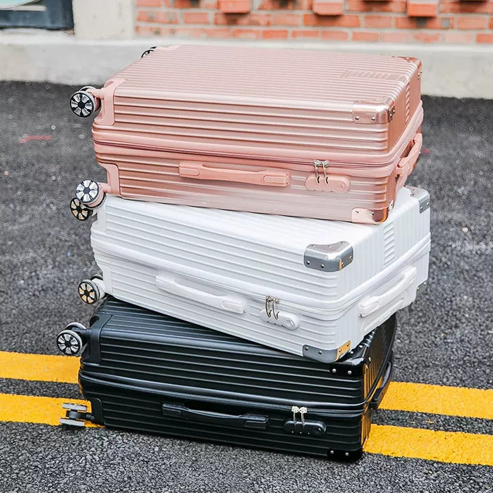 Premium Hard-Shell Spinner Suitcase Kalsten