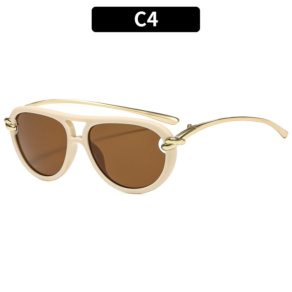 Retro-Inspired Fashion Sunglasses