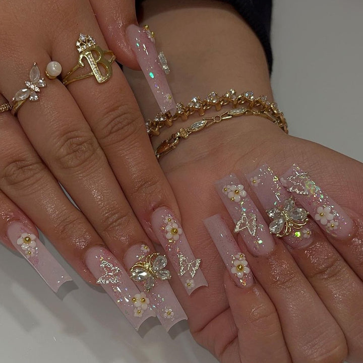 Acrylic Nail Set with Elegant 3D Flowers and Glitter Details Kalsten