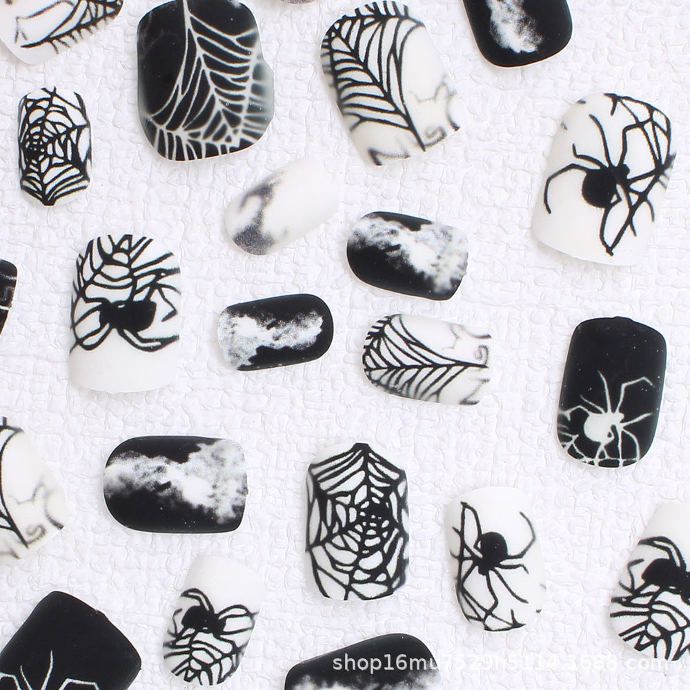 Spooky Spider-Themed Press-On Nails Kalsten