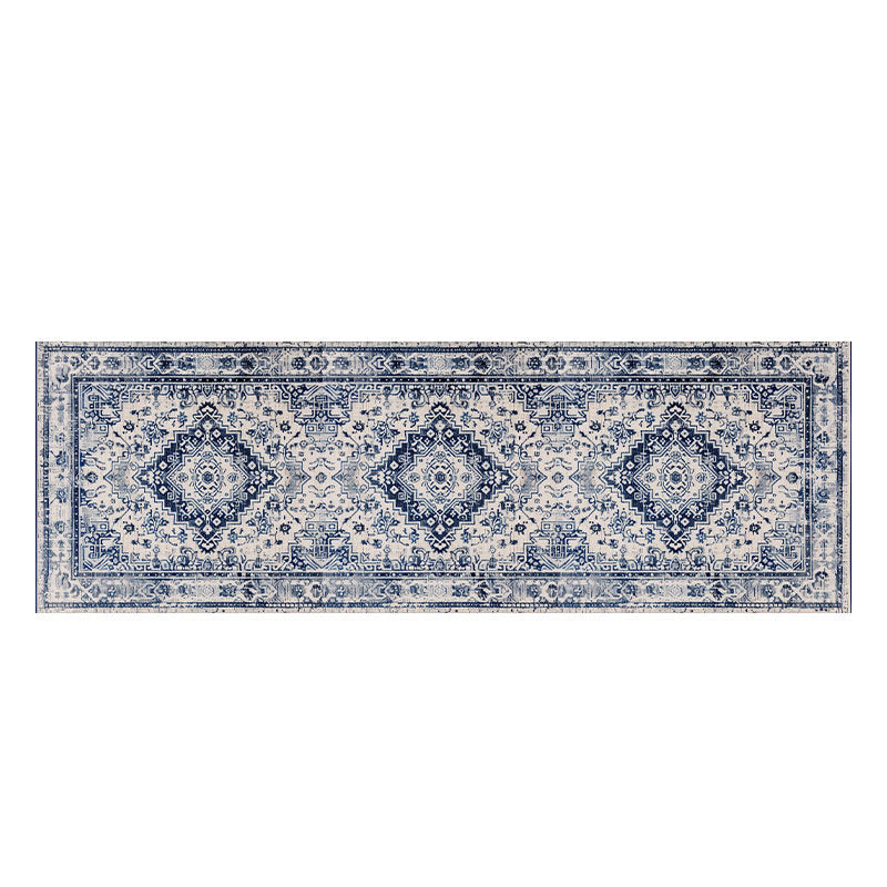 Vintage-Inspired Runner Rug Kalsten