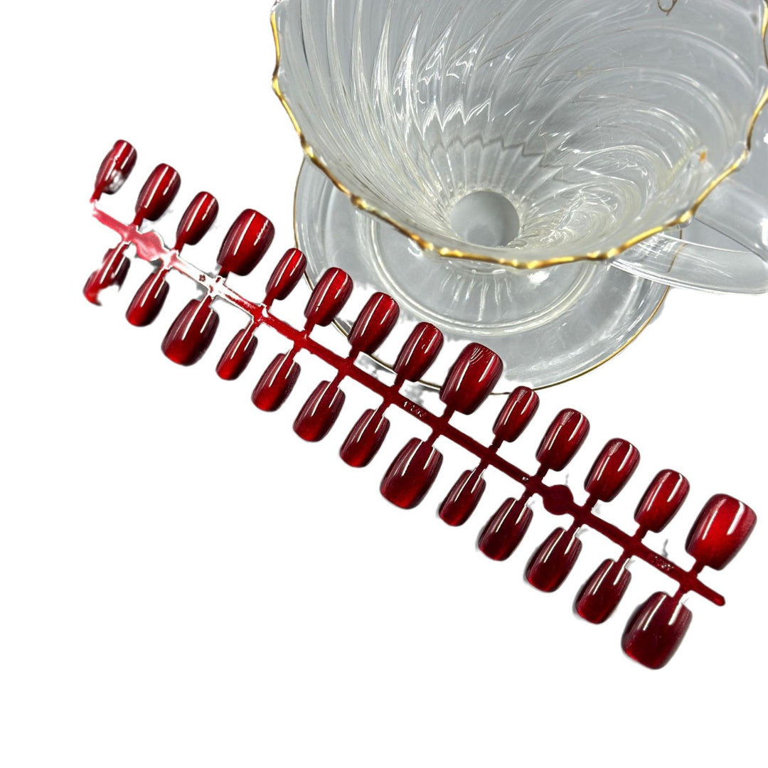 Glossy Red Press-On Nail Set Kalsten