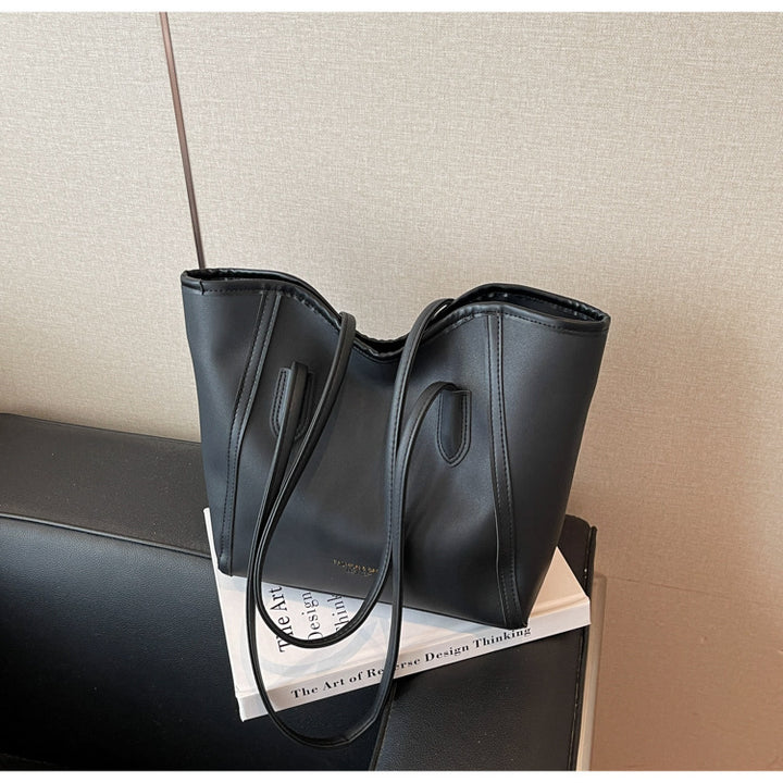 Elegant Versatile Tote Bag Kalsten