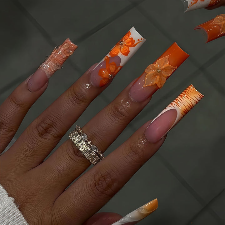 Artificial Nails in Creative Flower Design Kalsten