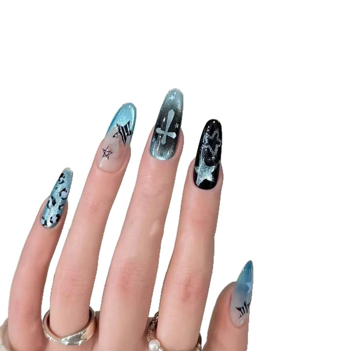 Artistic Nail Art Kalsten