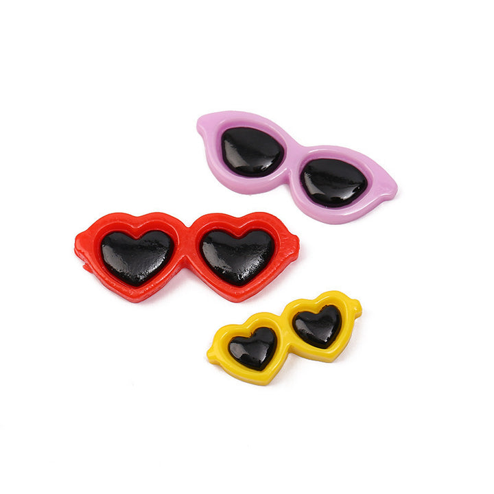 Decorative Heart-Shaped Sunglasses Clips Kalsten
