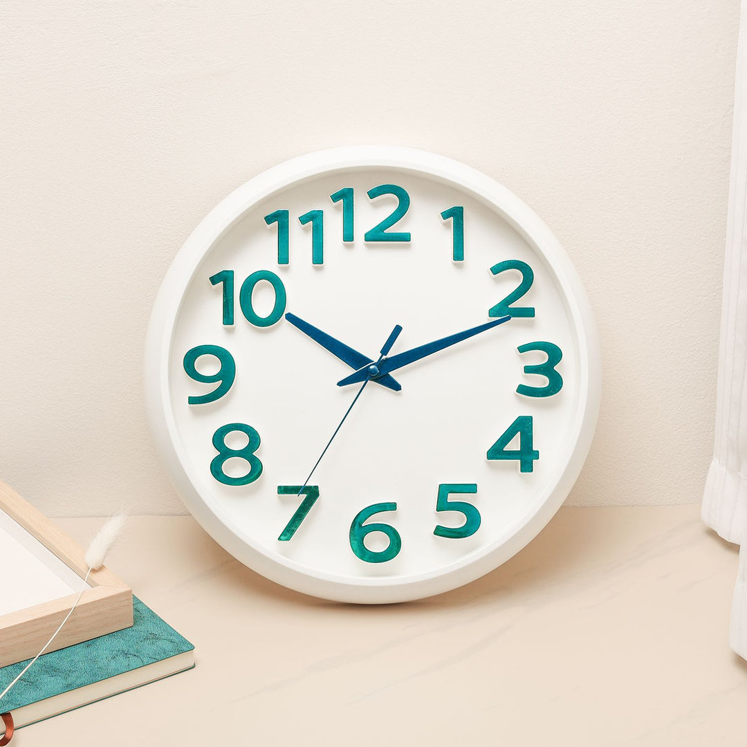 Wall clock in minimalist design Kalsten