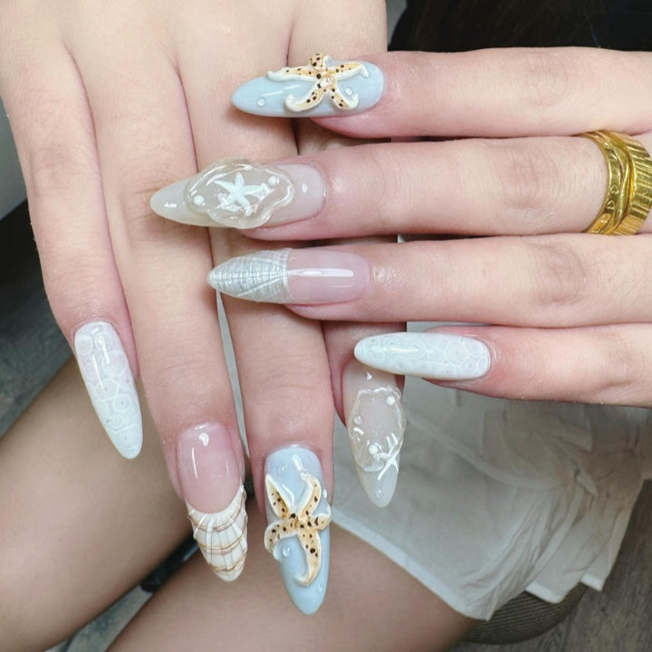 Animal-Inspired Press-On Nail Art Set Kalsten