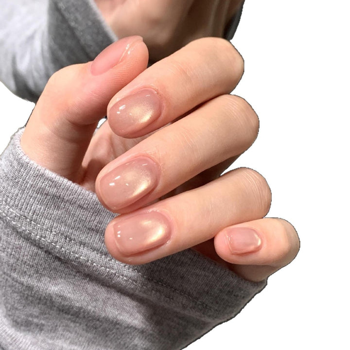 Shiny artificial nails with natural effect Kalsten